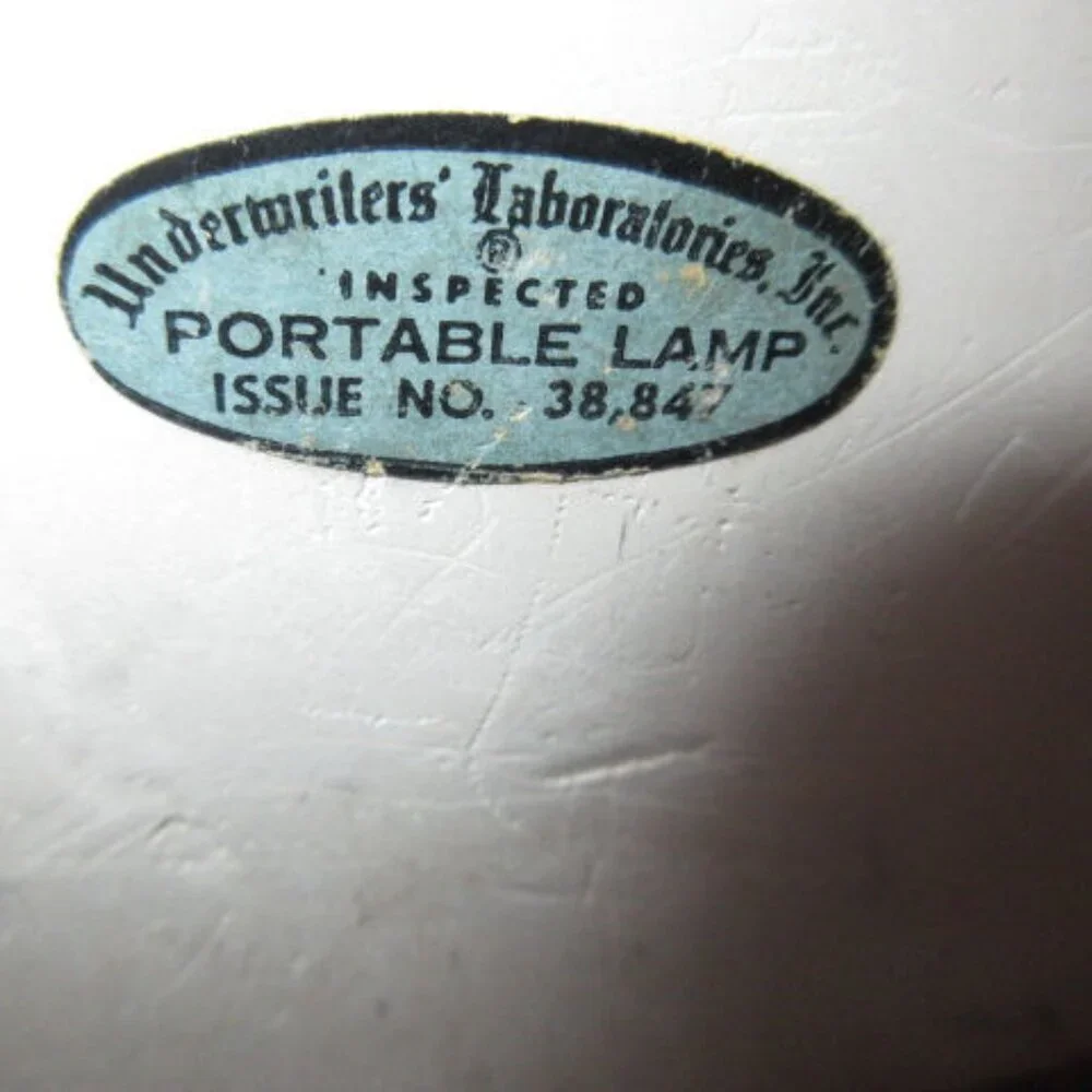 Vintage Abalone Shell TV Lamp Night Light Jesus Crucifix Shrine Lucite MCM 50s